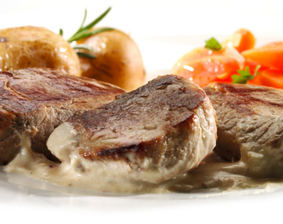Festliches Weihnachtsbuffet am 1. und 2. Weihnachtsfeiertag